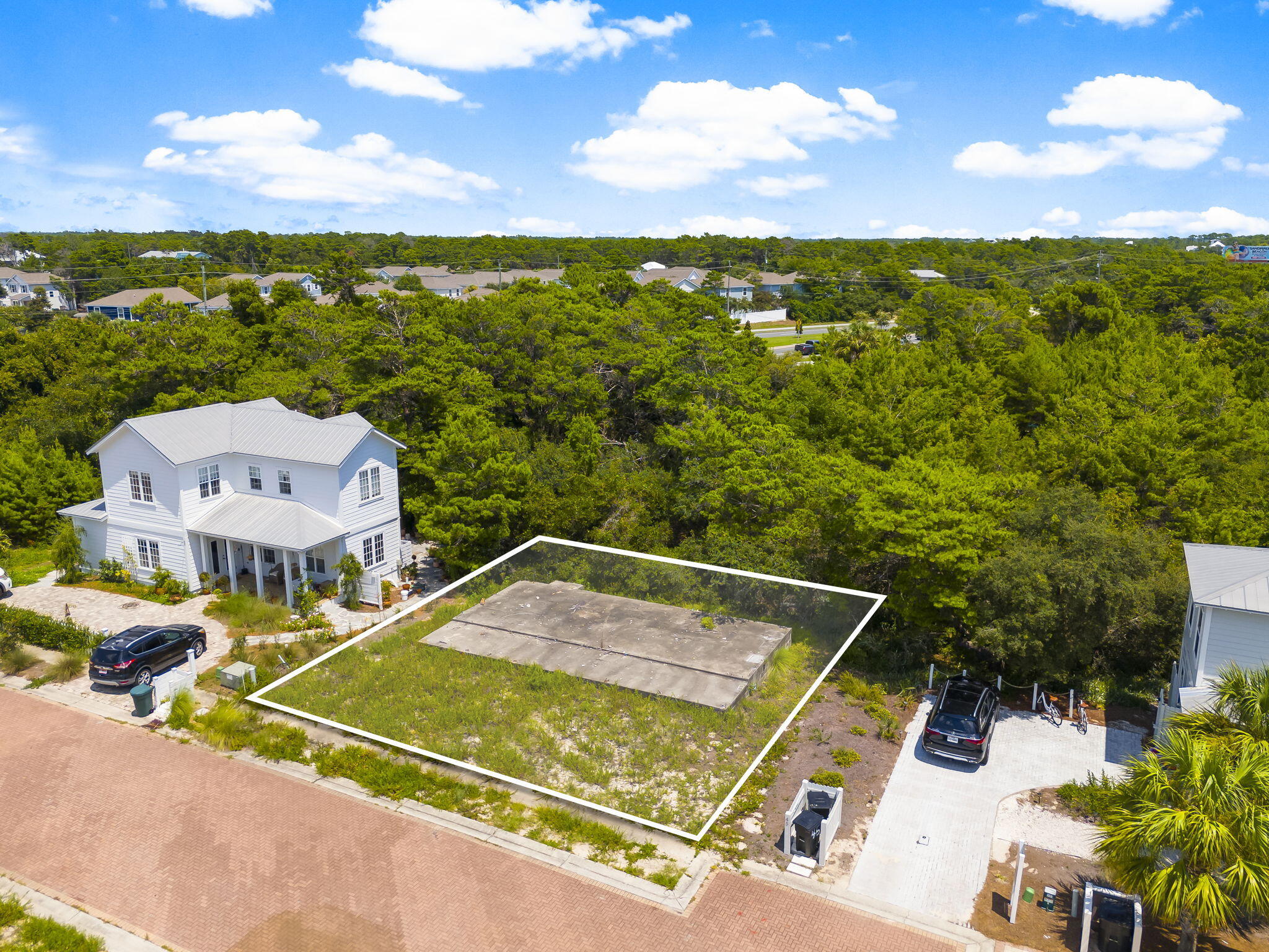 EAGLES LANDING - Land