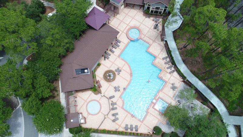 WILD HERON - Residential