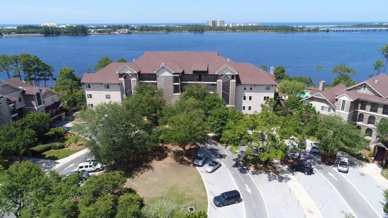 WILD HERON - Residential