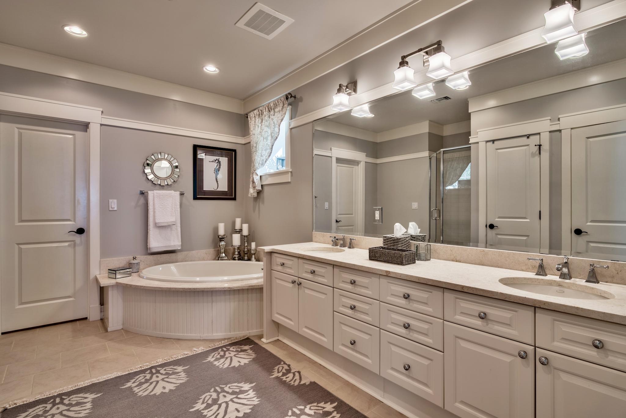 WILD HERON - Residential