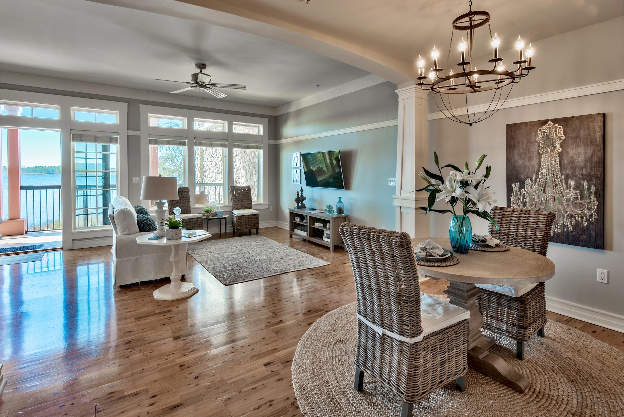 WILD HERON - Residential