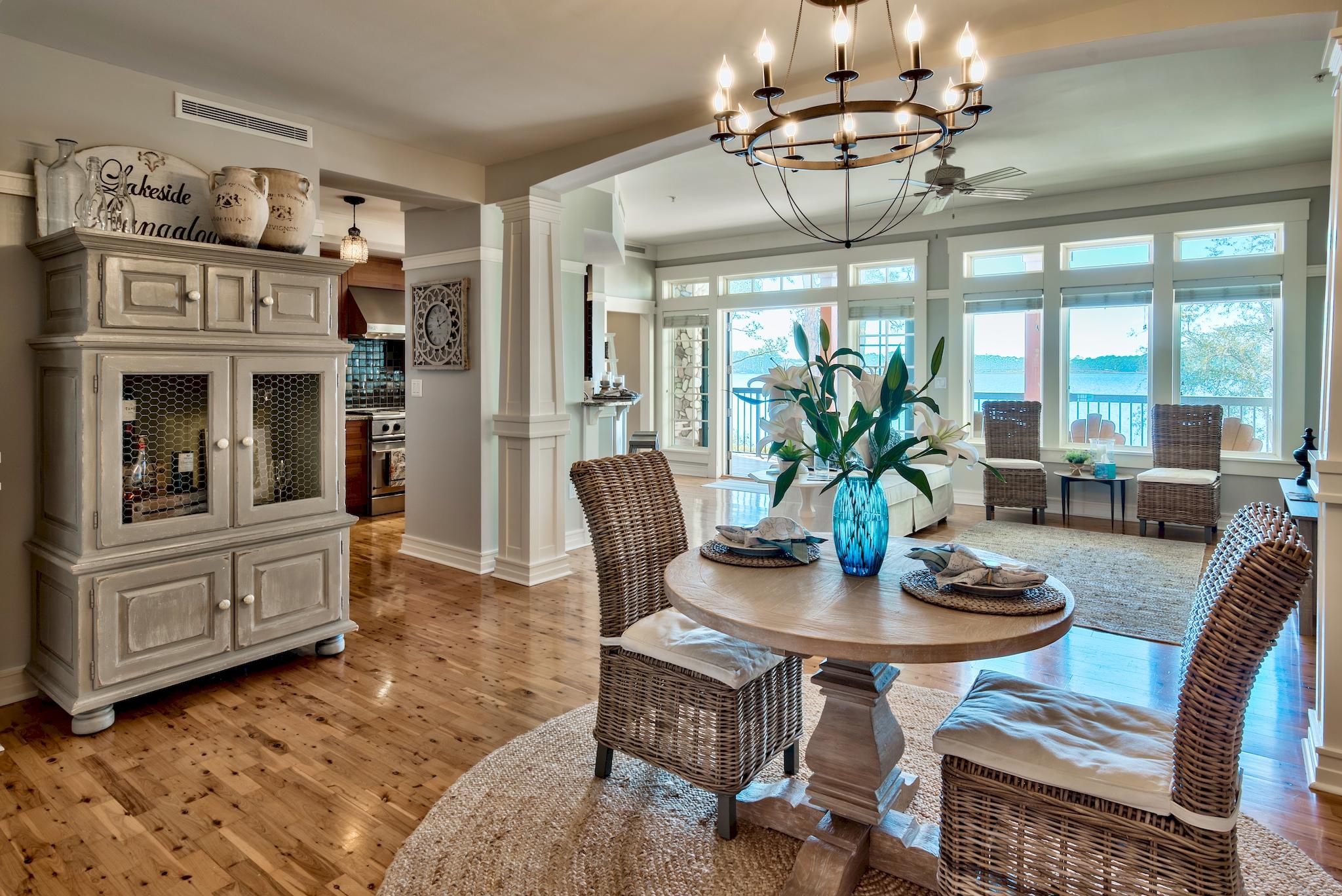 WILD HERON - Residential