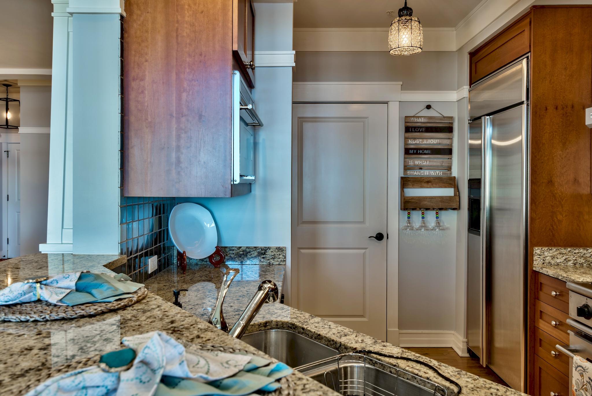 WILD HERON - Residential