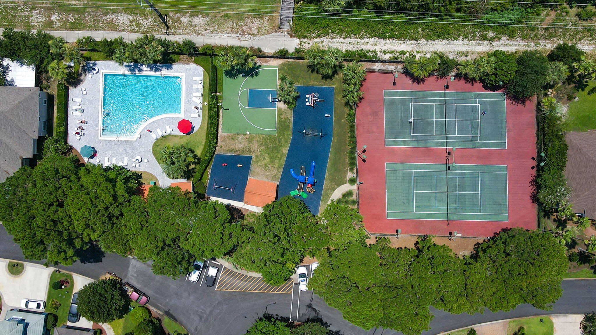 EMERALD LAKES PH 1 - Residential