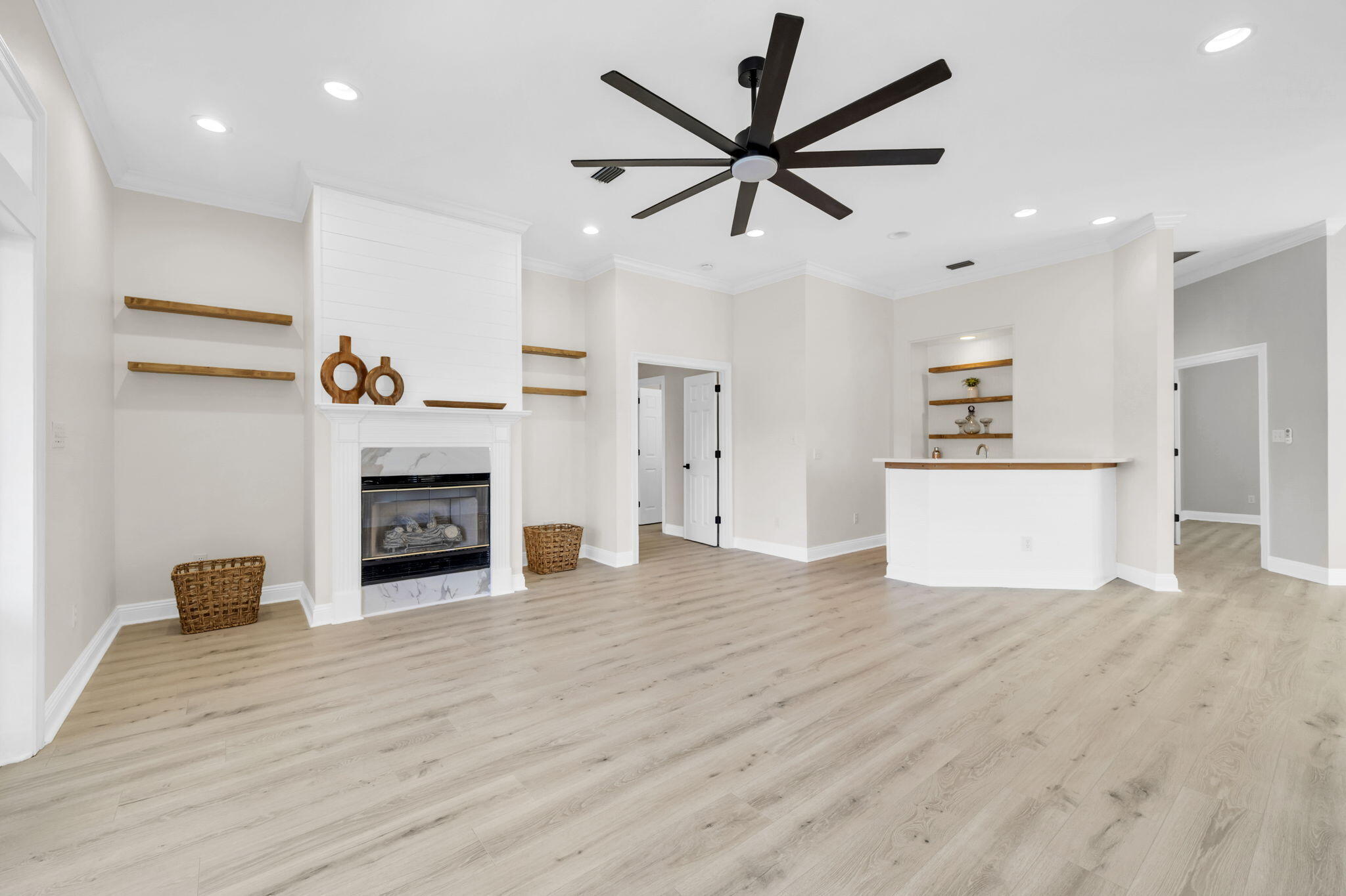 EMERALD LAKES PH 1 - Residential