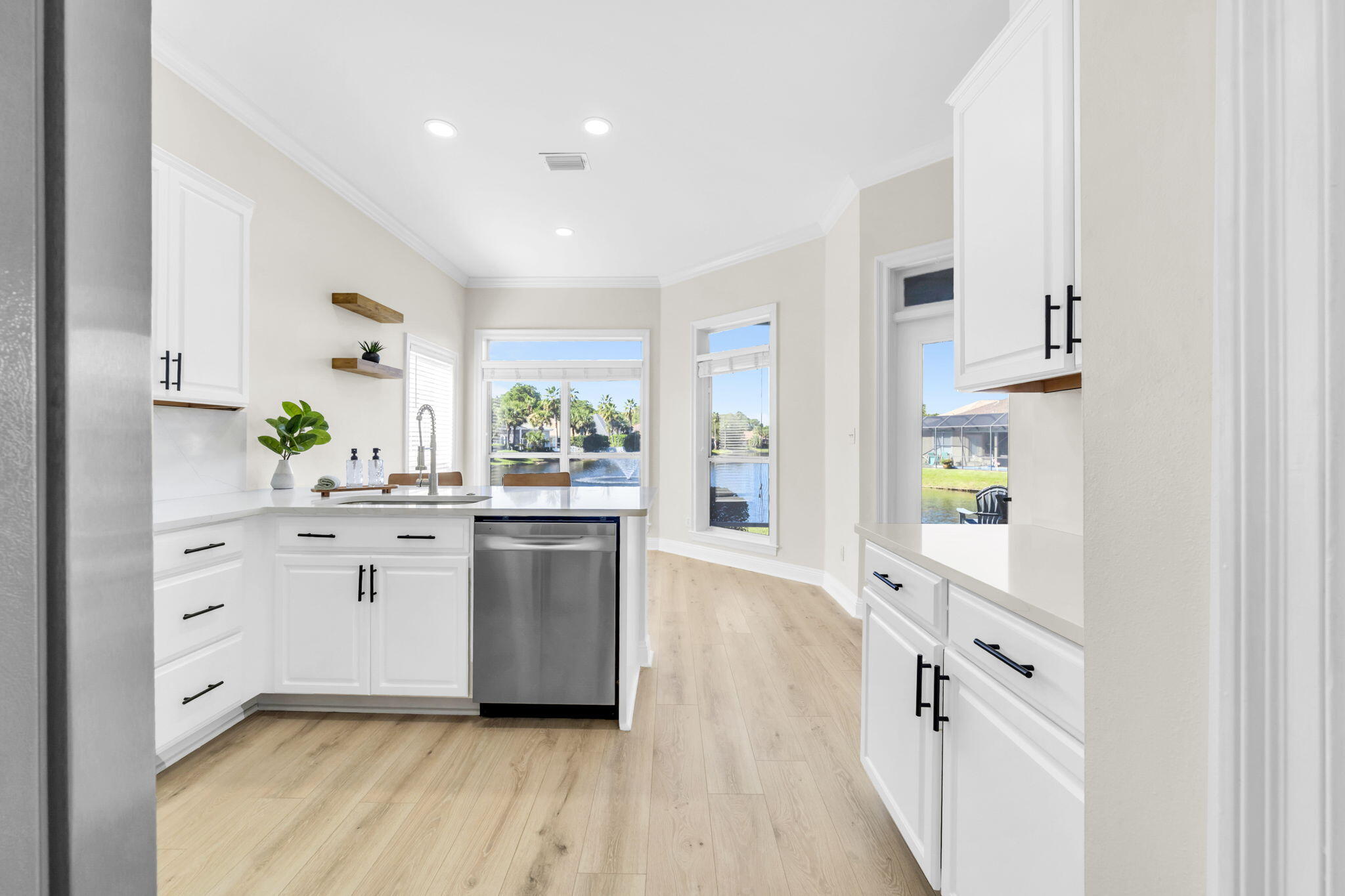 EMERALD LAKES PH 1 - Residential