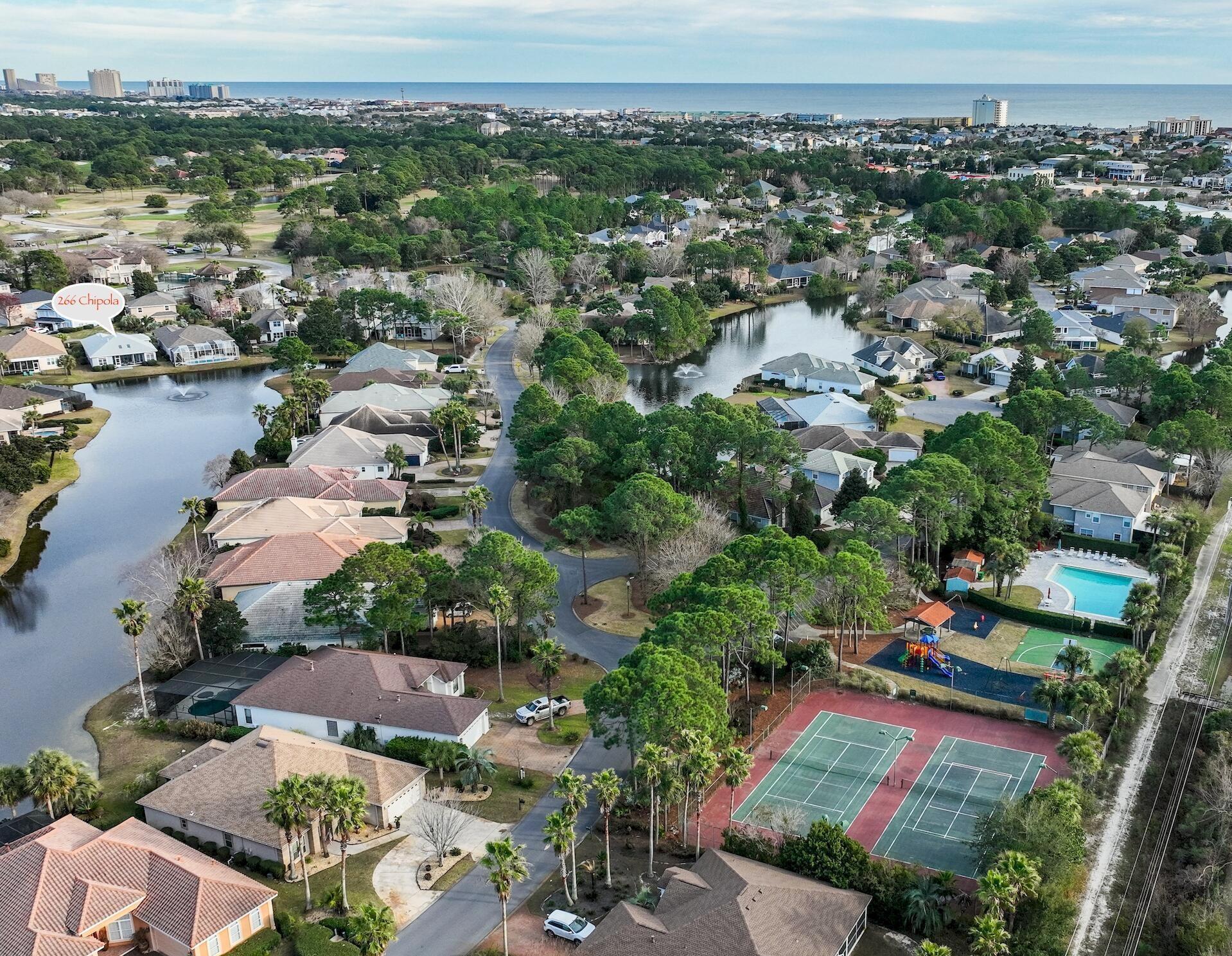 EMERALD LAKES PH 1 - Residential