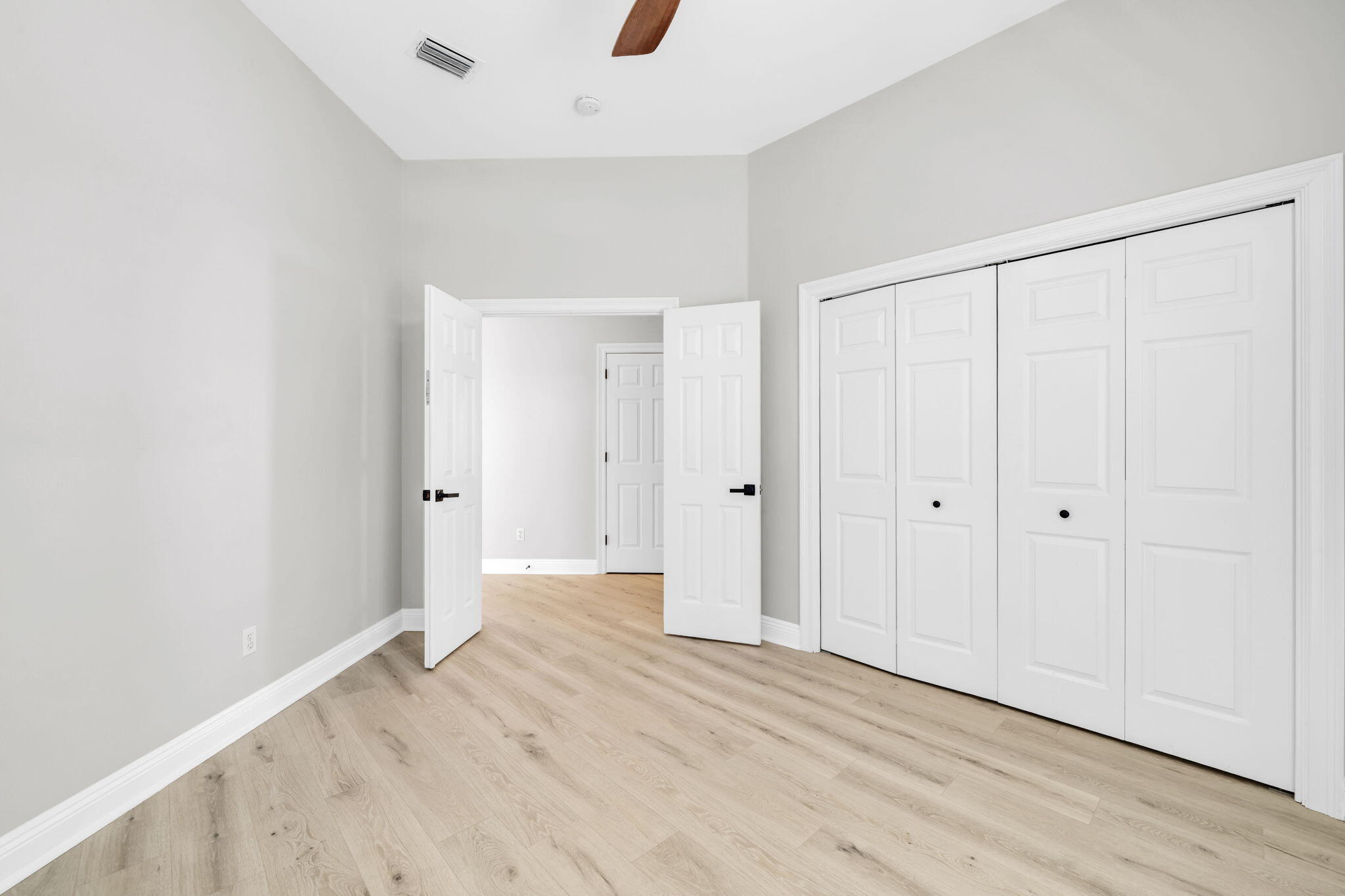 EMERALD LAKES PH 1 - Residential