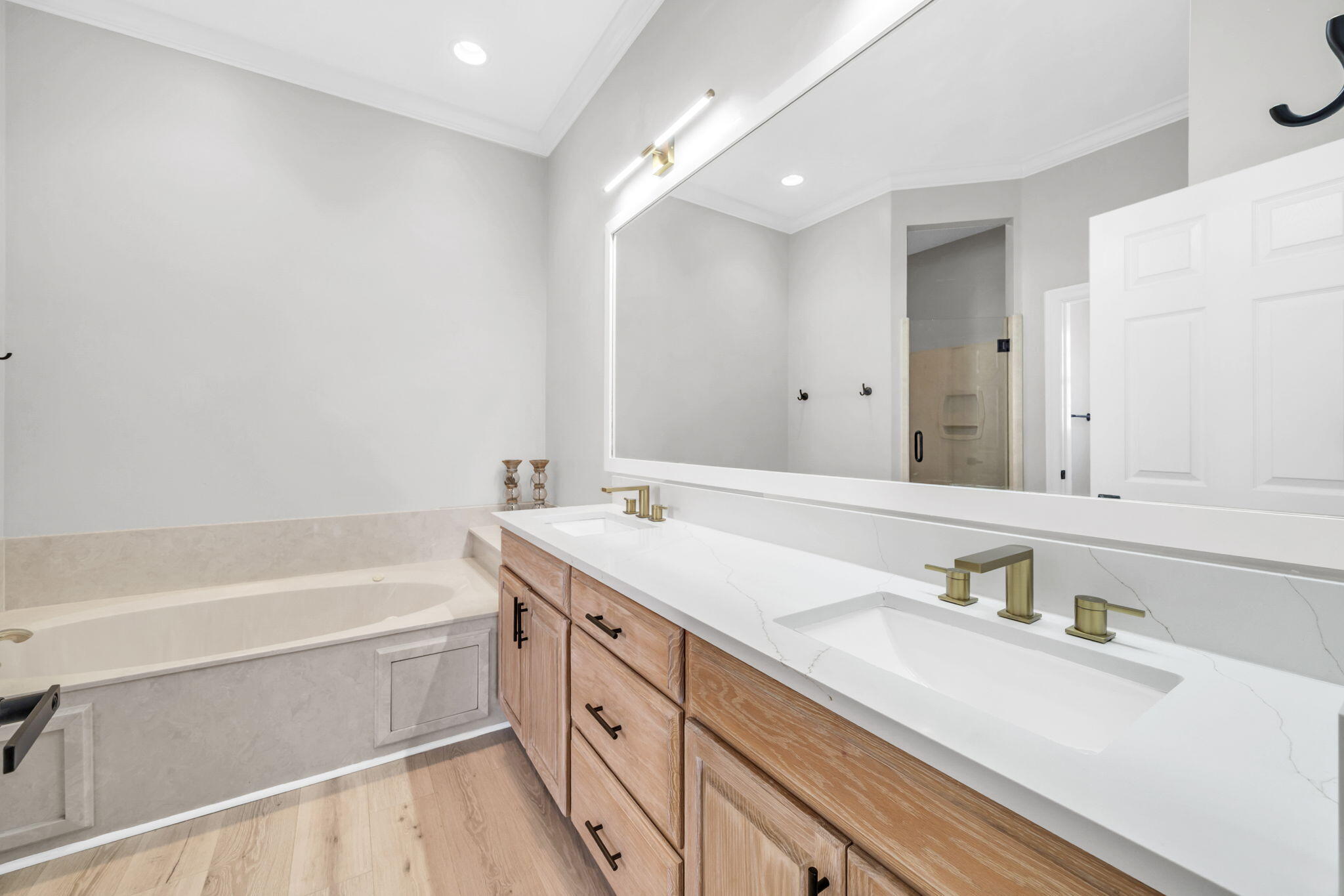 EMERALD LAKES PH 1 - Residential