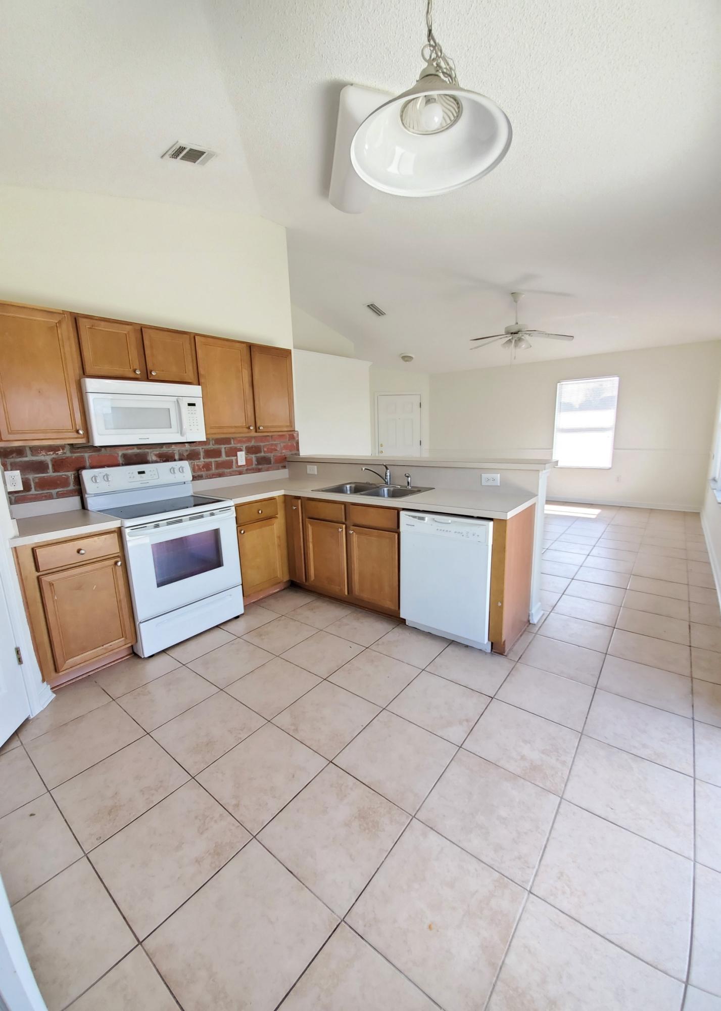 SOUTHWAY ESTATES 2ND ADDN - Residential