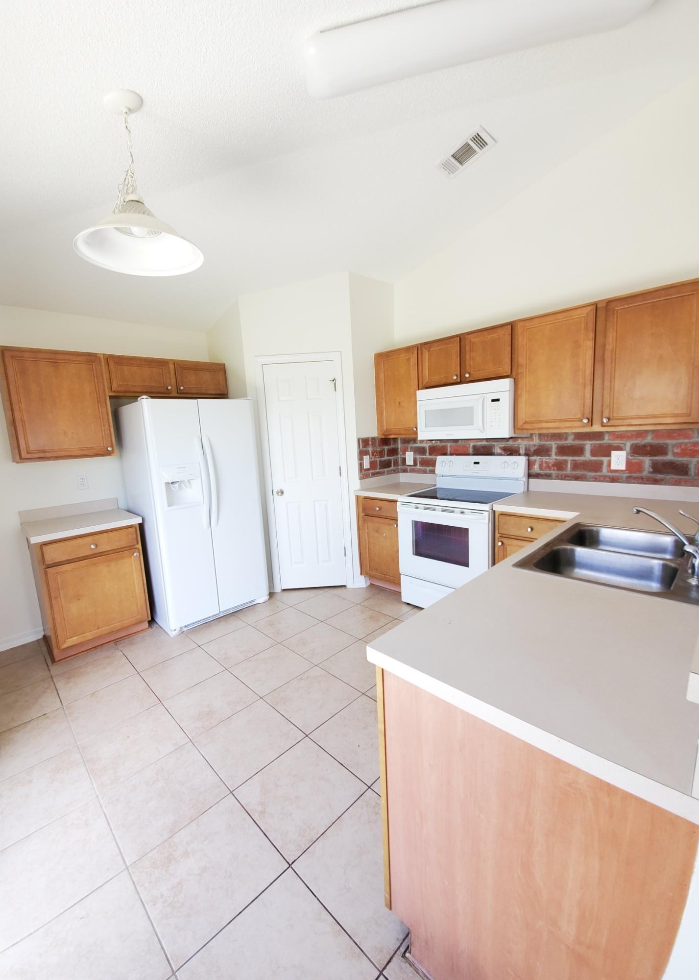 SOUTHWAY ESTATES 2ND ADDN - Residential