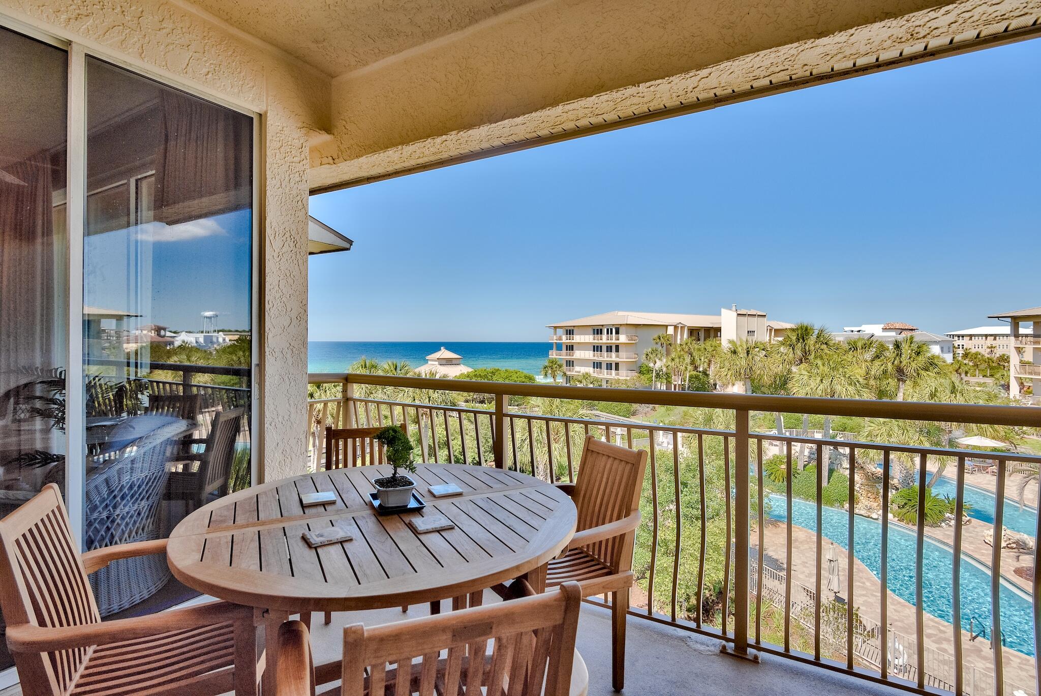 HIGH POINTE RESORT CONDO - Residential