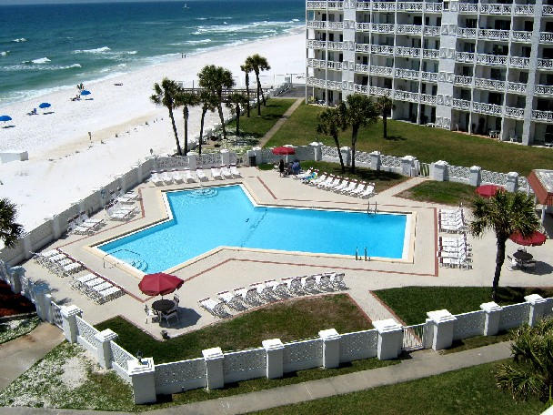 EL MATADOR CONDO - Residential