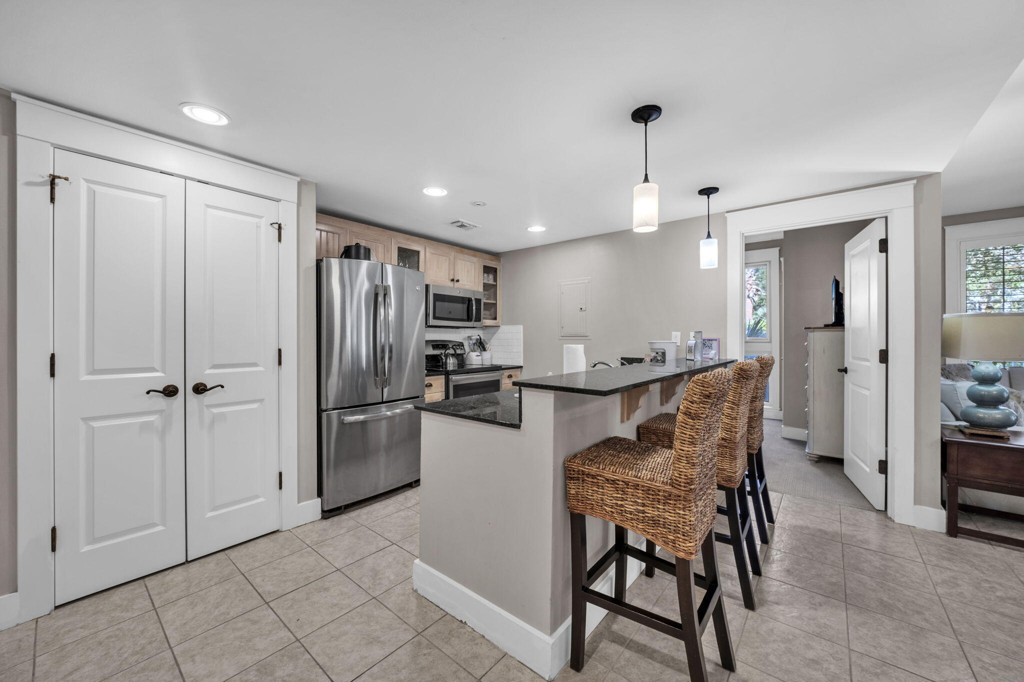 MARKET STREET INN - Residential