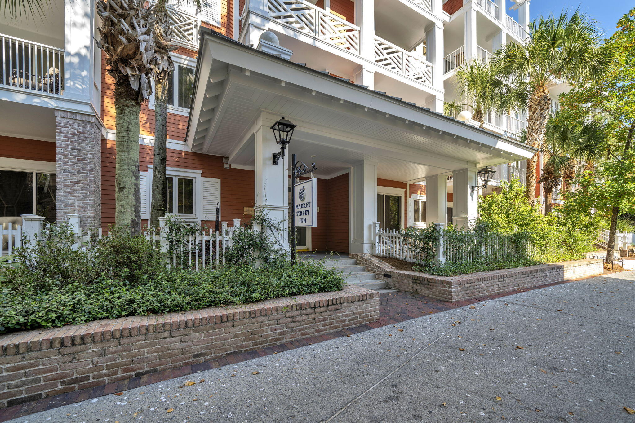 MARKET STREET INN - Residential