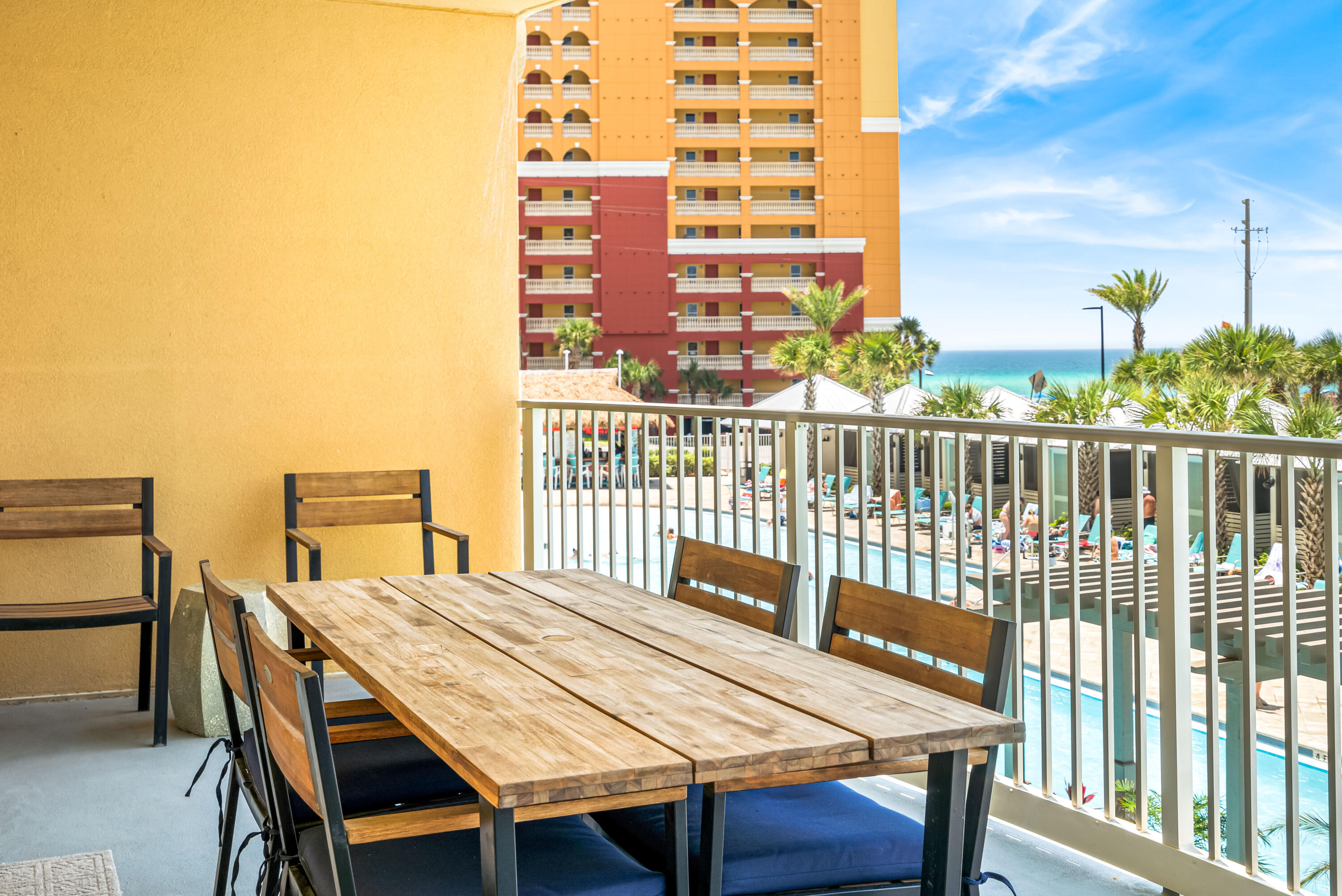 CALYPSO RESORT & TOWERS - Residential