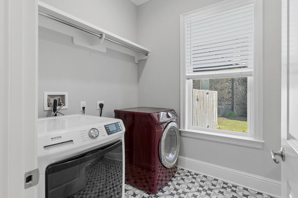 THE VINEYARDS - Residential