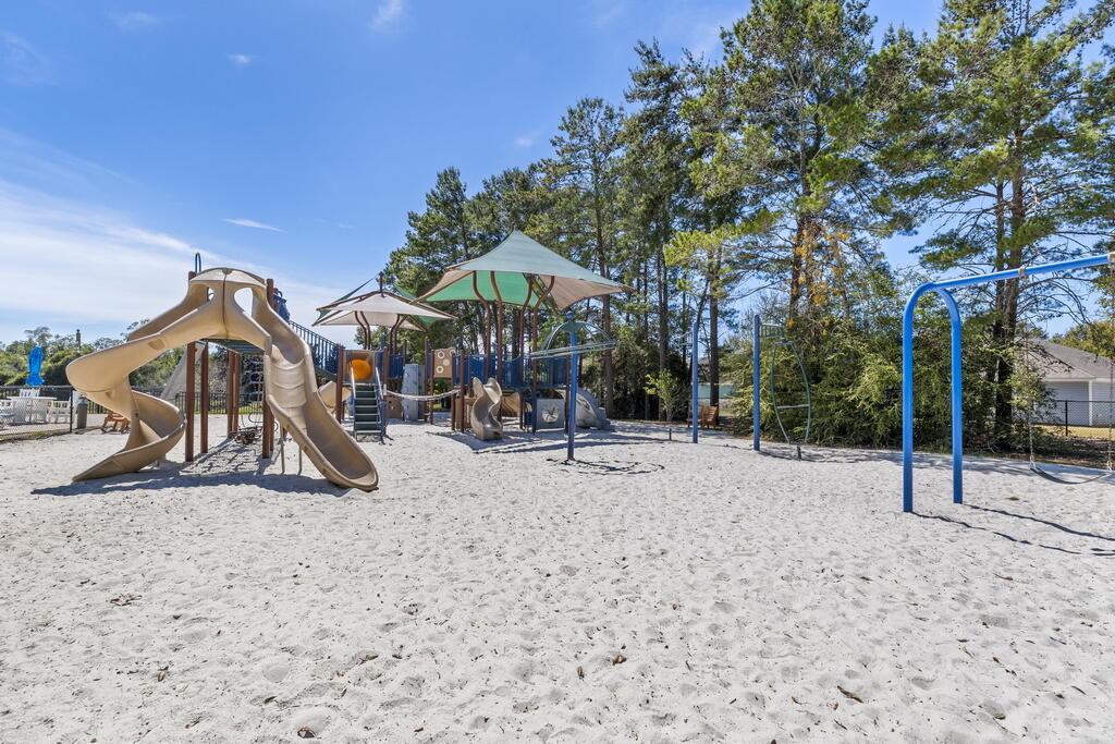 THE VINEYARDS - Residential