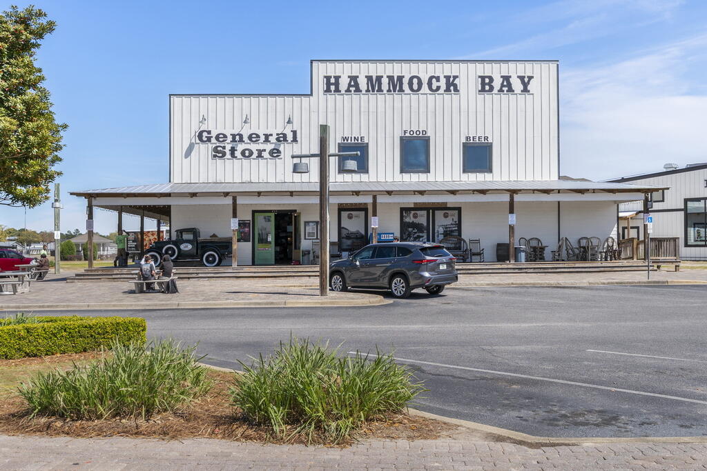 THE VINEYARDS - Residential