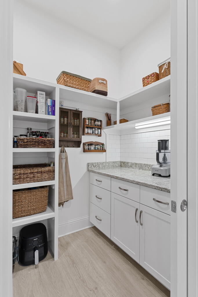 THE VINEYARDS - Residential