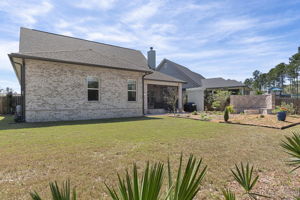 THE VINEYARDS - Residential