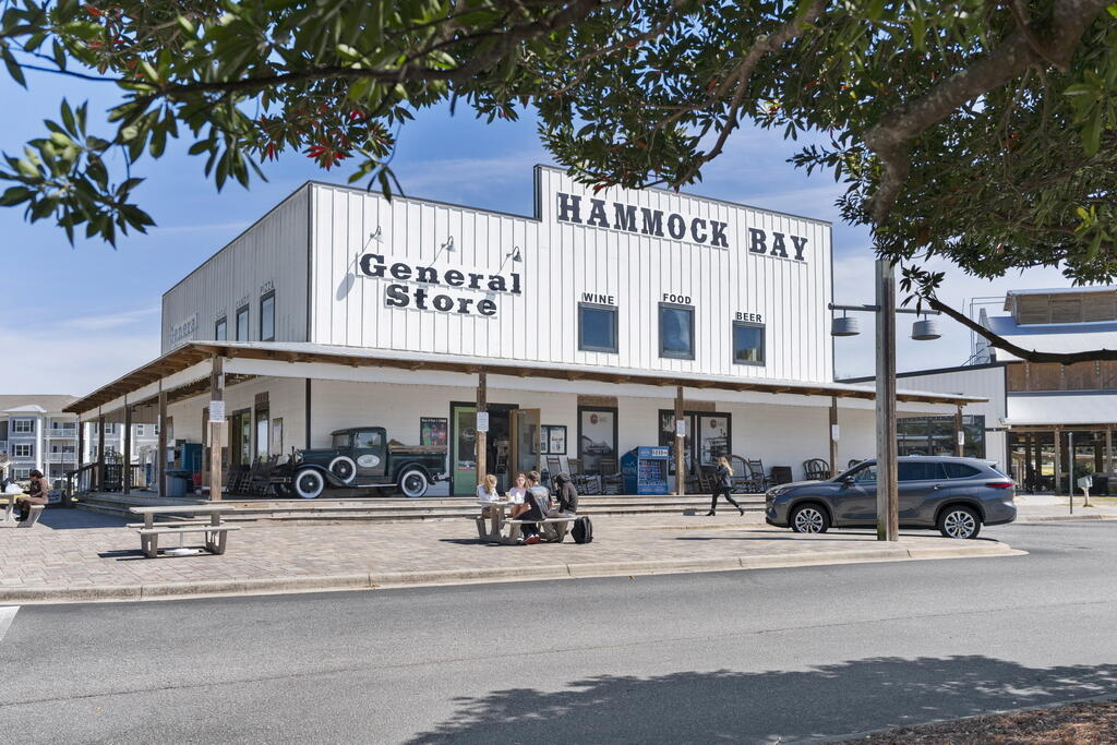 THE VINEYARDS - Residential