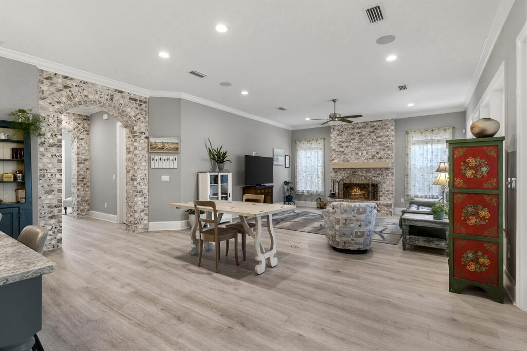 THE VINEYARDS - Residential