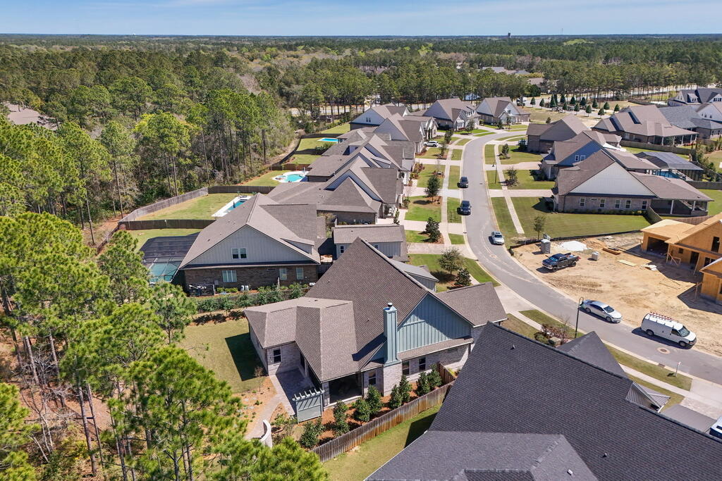 THE VINEYARDS - Residential