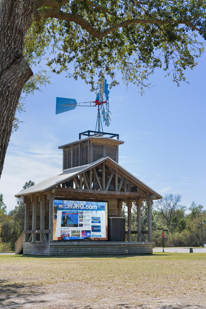 THE VINEYARDS - Residential
