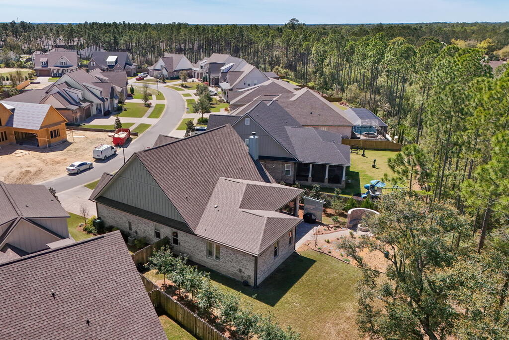 THE VINEYARDS - Residential