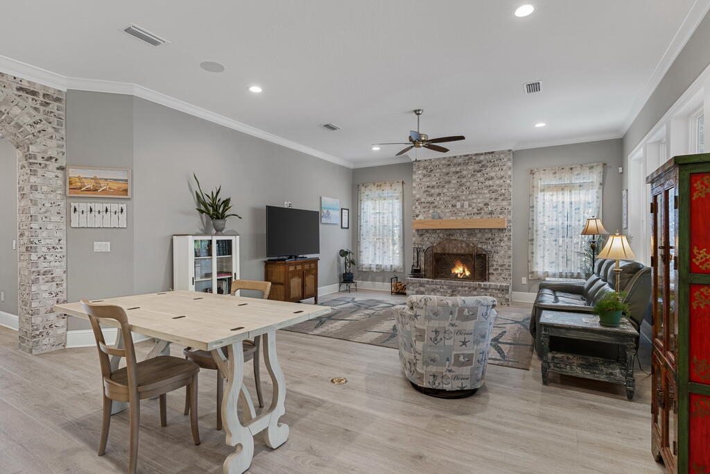 THE VINEYARDS - Residential