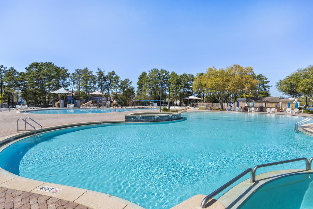 THE VINEYARDS - Residential