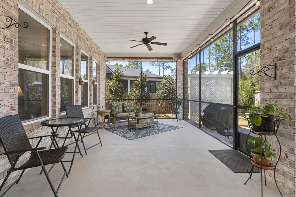 THE VINEYARDS - Residential