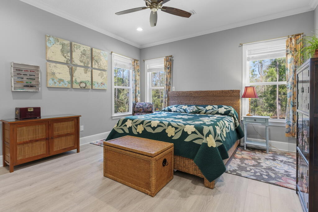 THE VINEYARDS - Residential