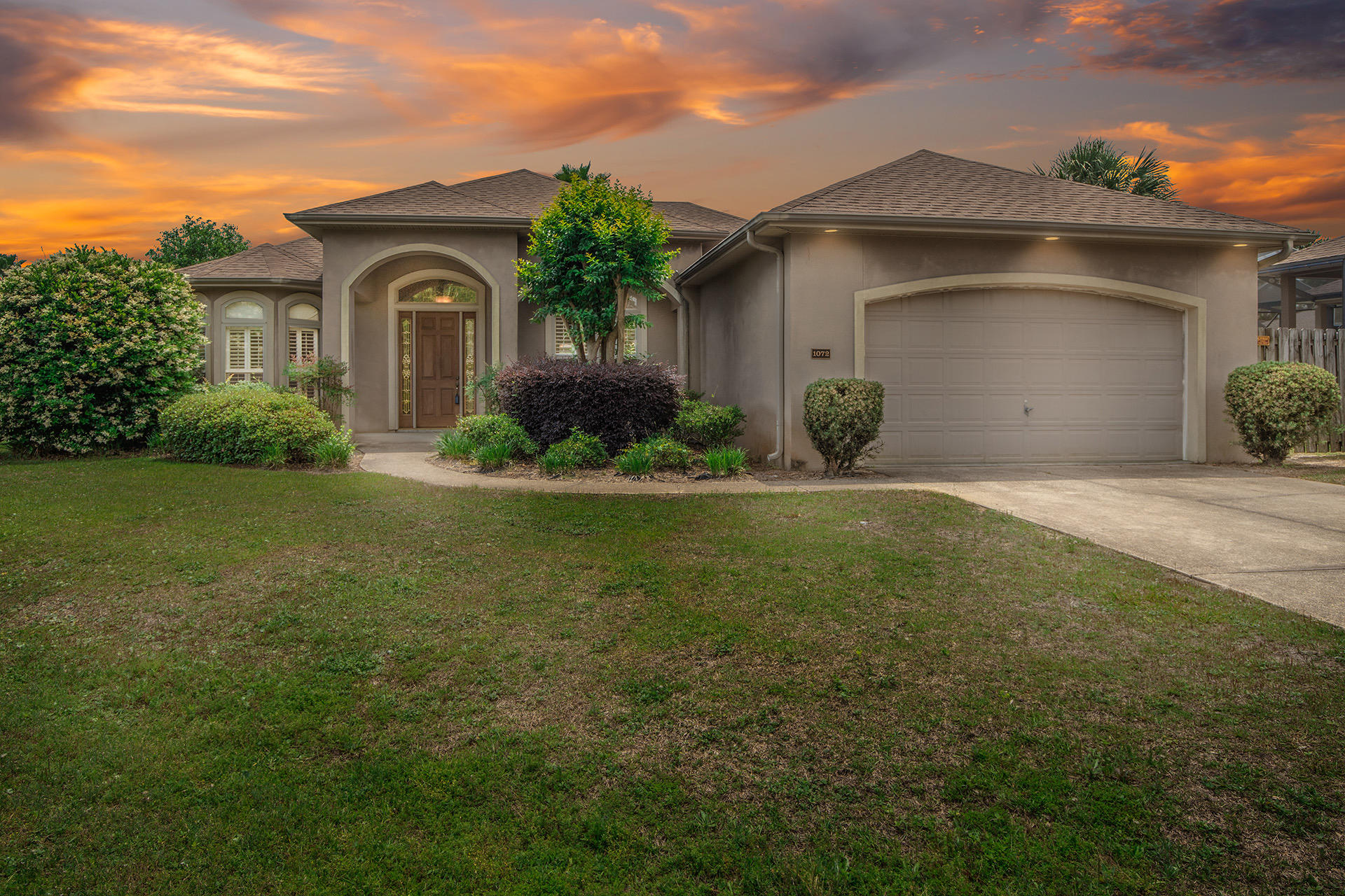 CHARDONNAY ESTATES - Residential