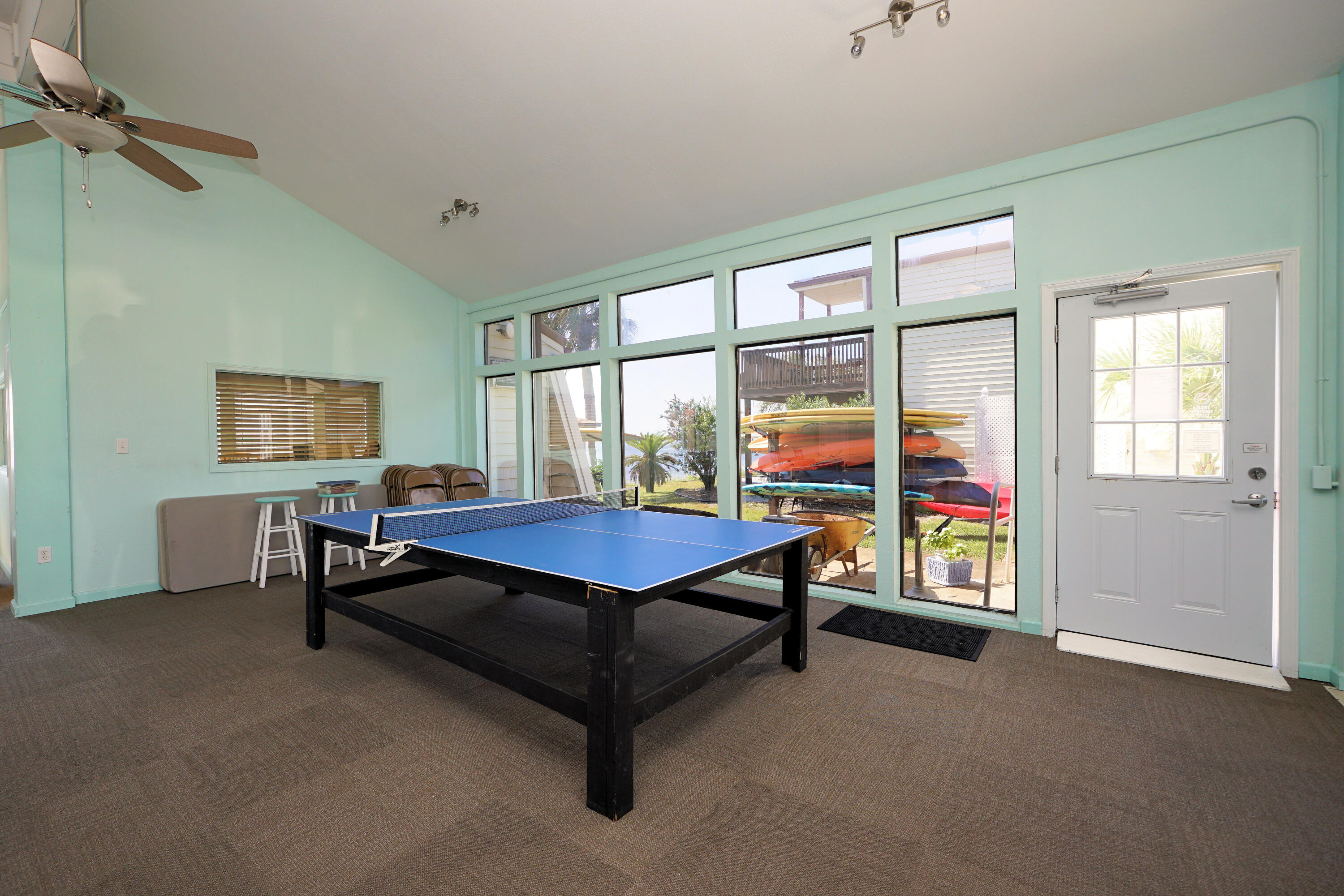 FOUNTAINHEAD CONDO - Residential Lease