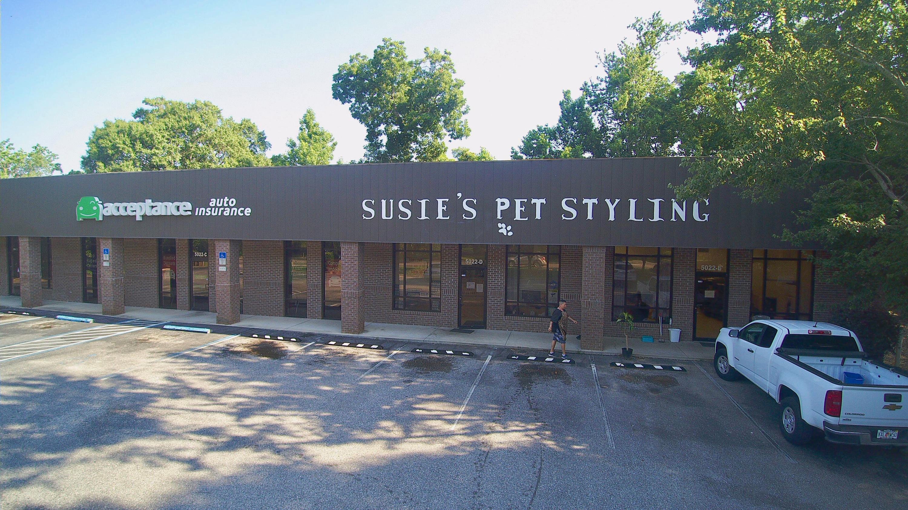 Prime Opportunity for beginning investment buyer, or an investor wanting to increase their portfolio. Constructed in 2004, the property is a 6 unit shopping center that houses four tenants. The building encompasses 6,750 SF with units varying in size from 1,100 SF to 2,250 SF. The building has been well cared for and is professionally managed by NAI Pensacola. It has minimal repair costs, and the numerous upgrades are reflected in its professional appearance. Metal framed building with an attractive brick veneer face and glass storefront windows. There is a 900 SF Canopy that runs across the front of the building.