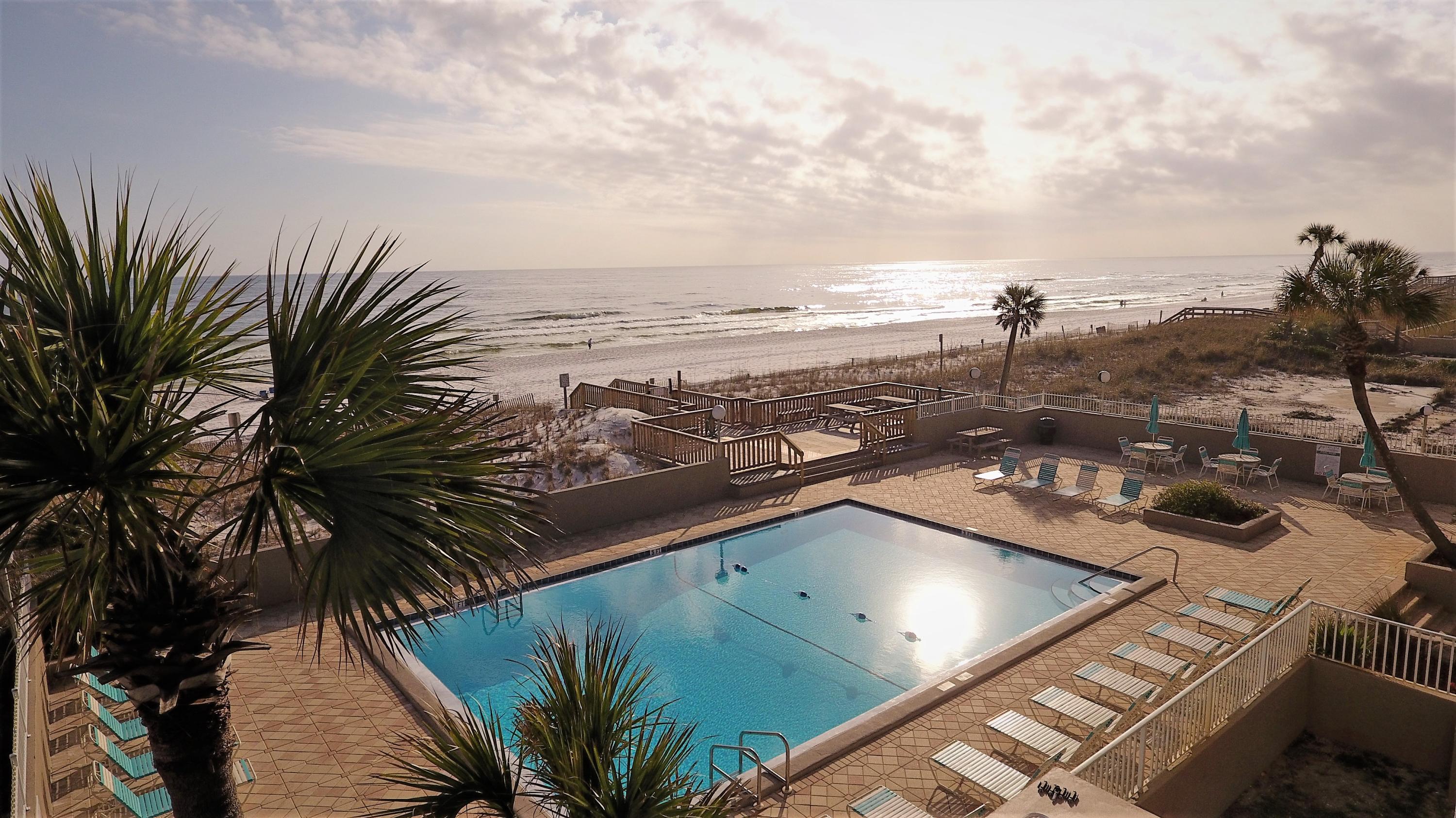 EMERALD ISLE - Residential