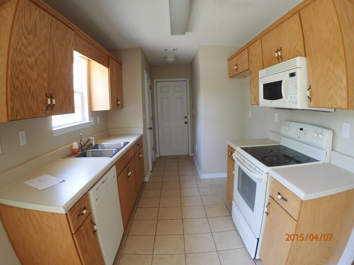 OAKWOOD HILLS UNIT 3 - Residential