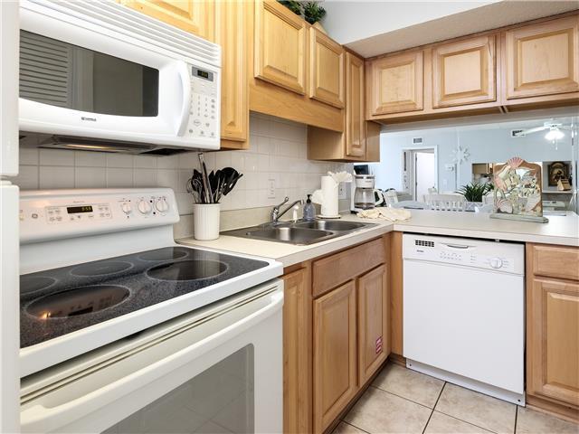 ISLAND ECHO CONDO - Residential