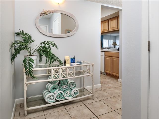 ISLAND ECHO CONDO - Residential