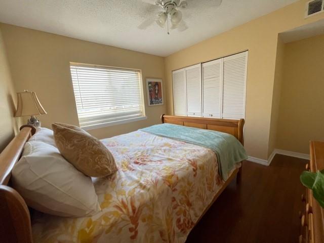 FINISTERRA CONDO - Residential