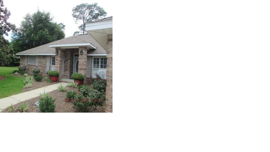 Beautifully maintained and upgraded home in the private gated community of Bluewater Bay's Magnolia Plantation.