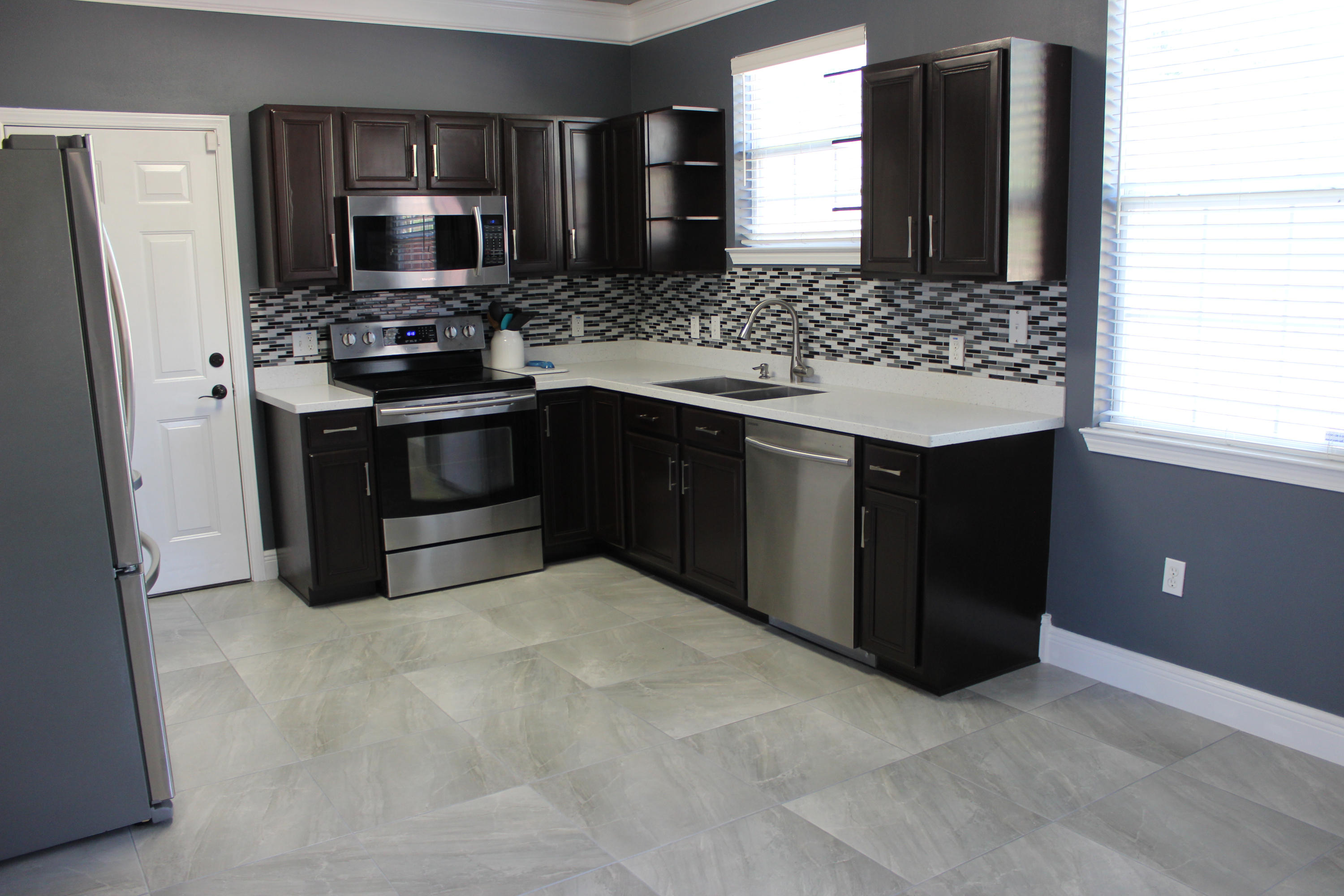 SANDY RIDGE ESTATES - Residential