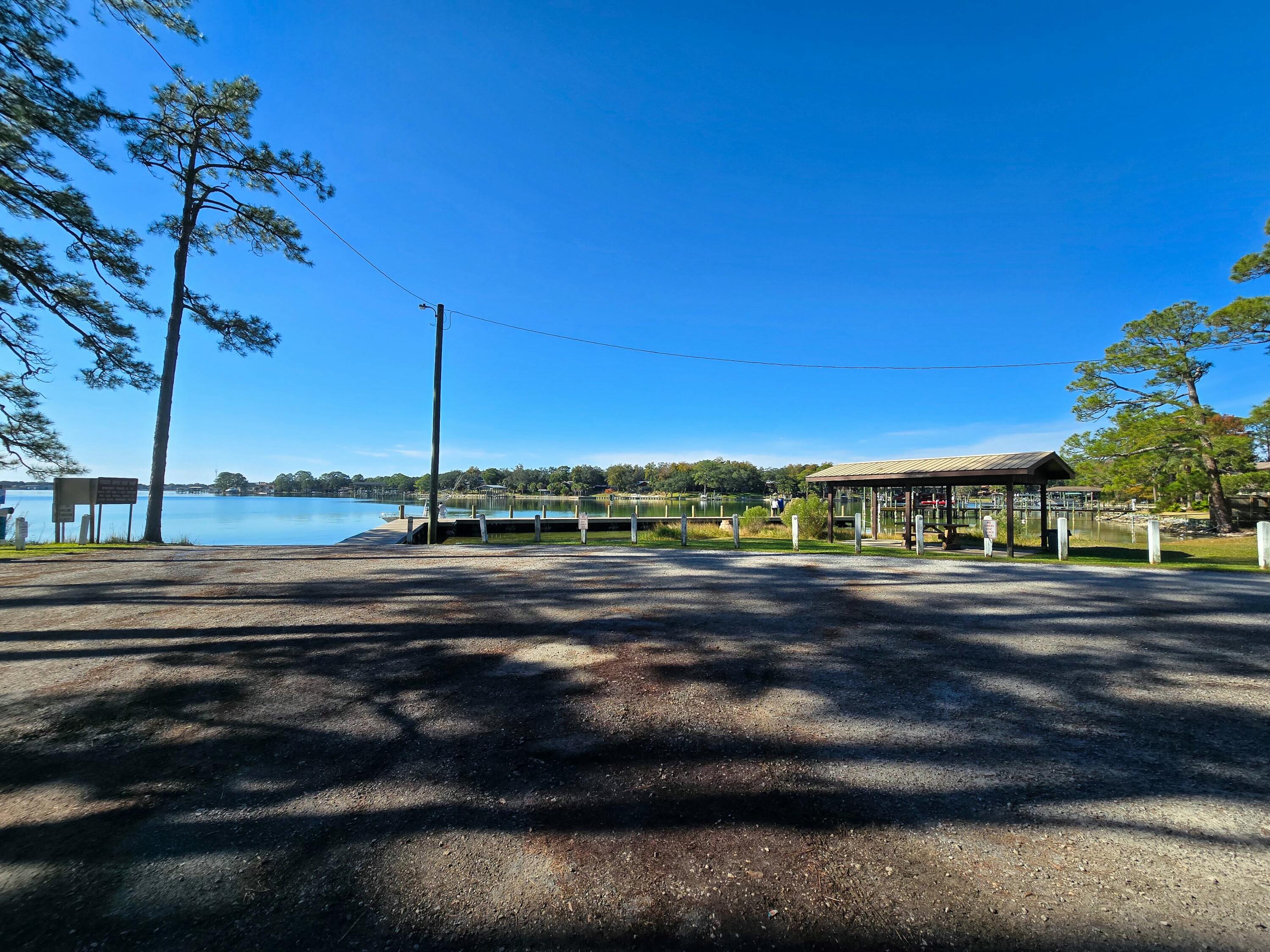 BAYOU POQUITO - Residential