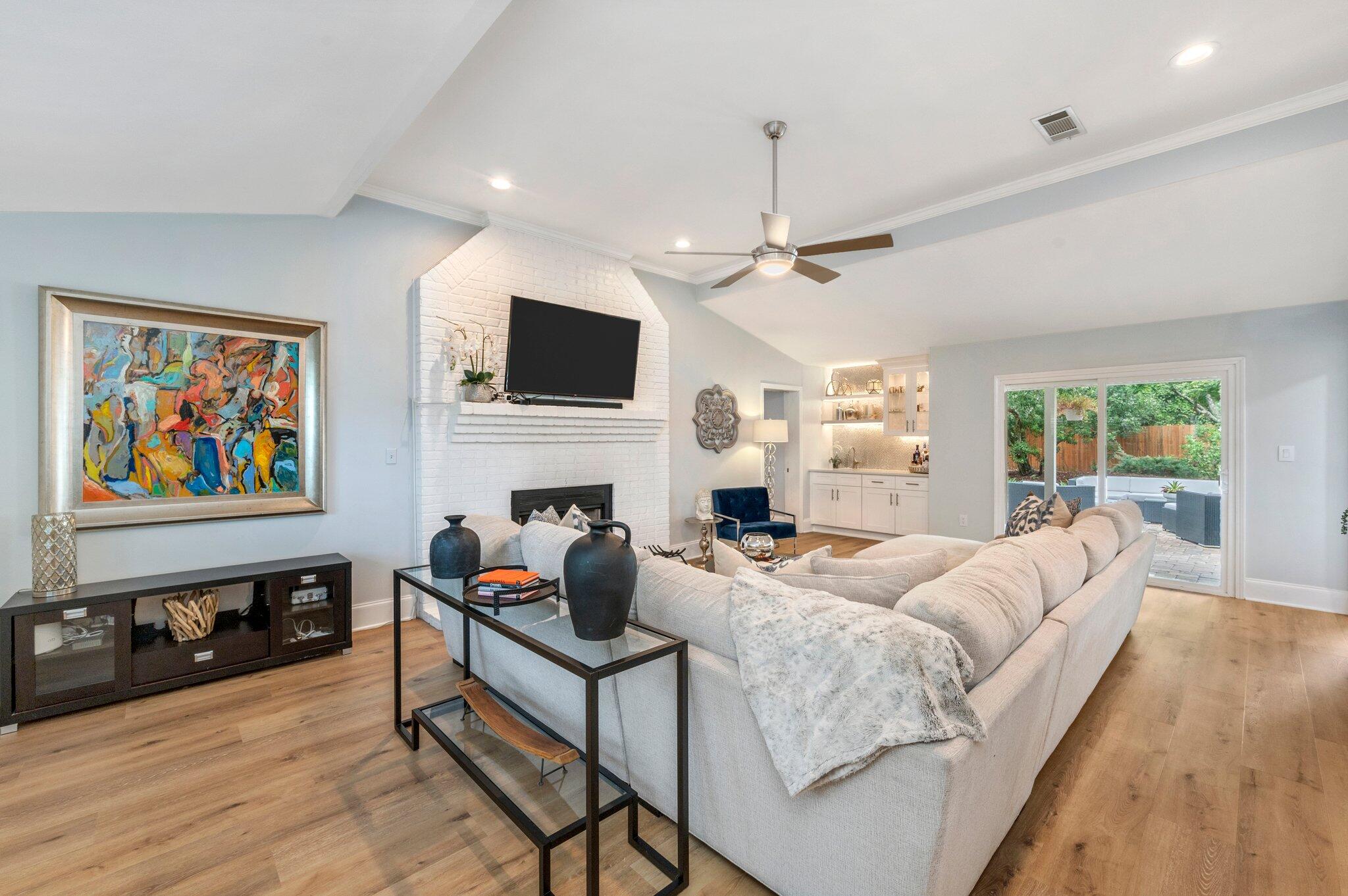 SOUTHWIND PH 4 - Residential