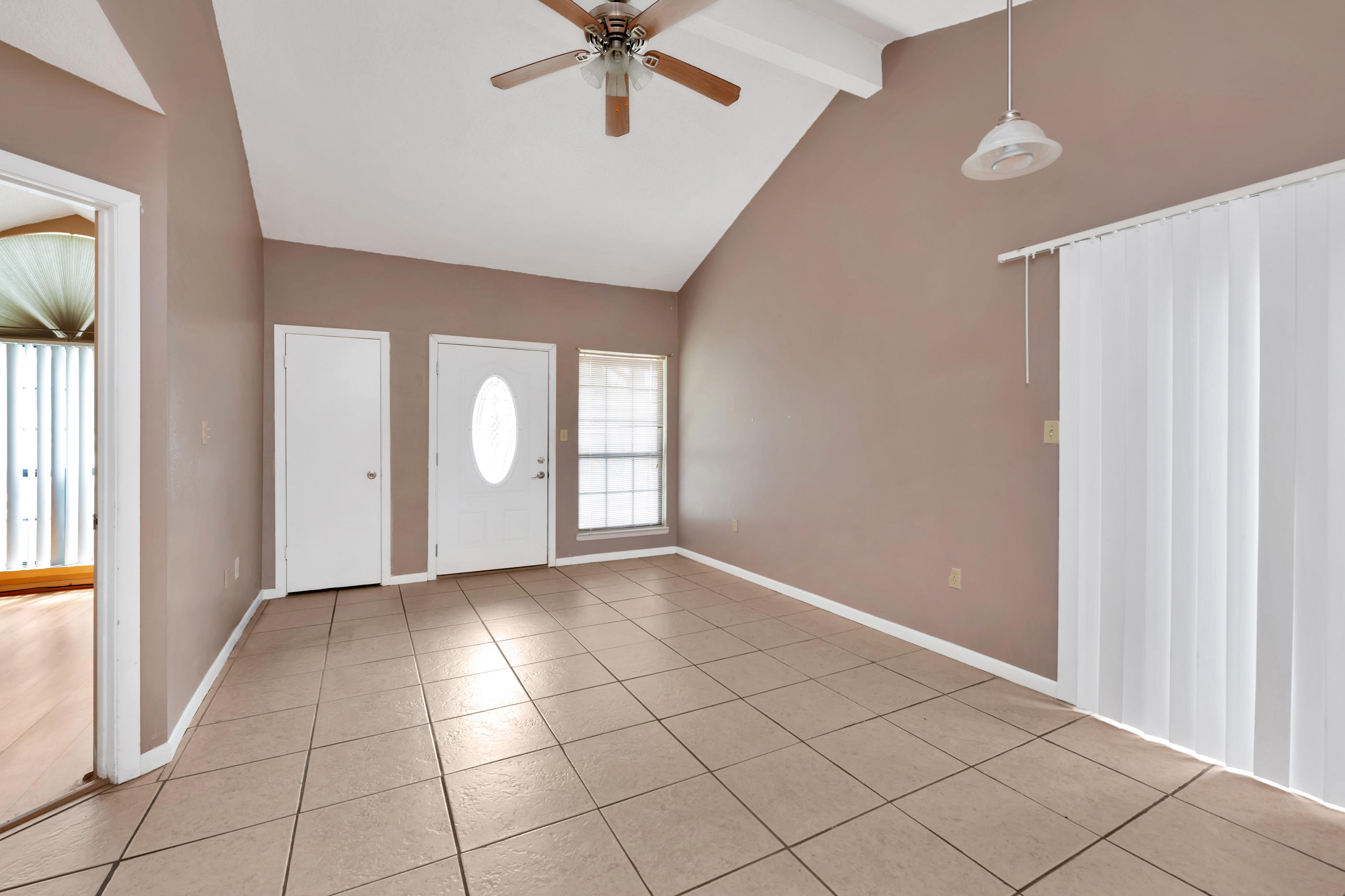 VIKING MANOR PH 1 - Residential