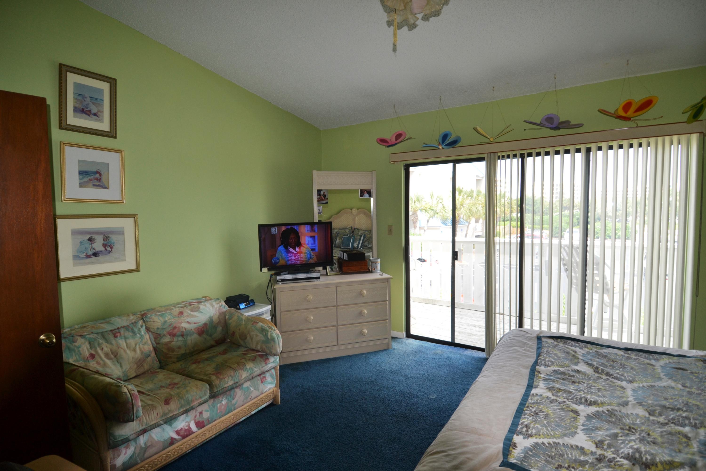 HOLIDAY ISLE - Residential