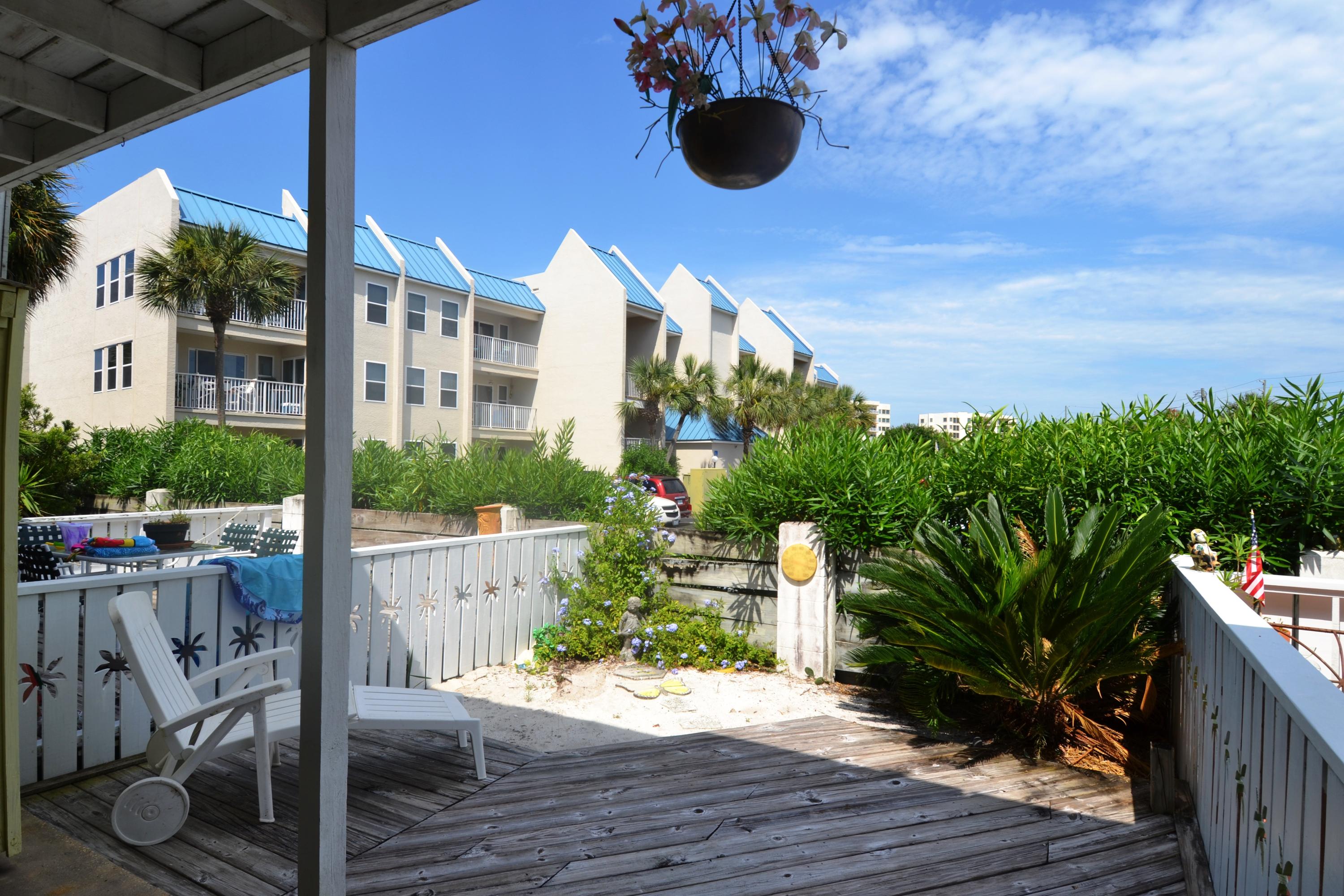 HOLIDAY ISLE - Residential