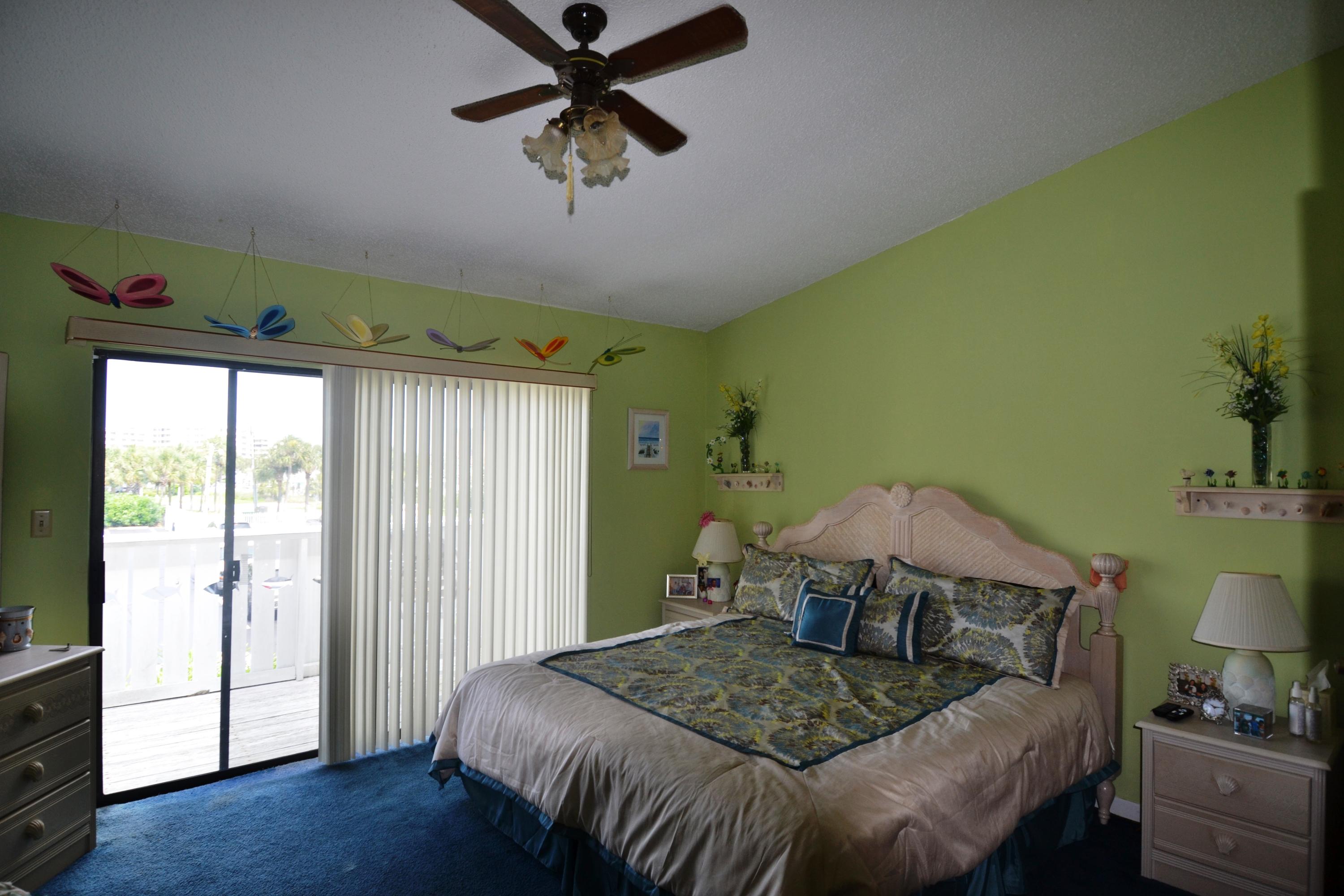 HOLIDAY ISLE - Residential